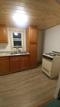 17 Howard Ave, Unit 2 photo'