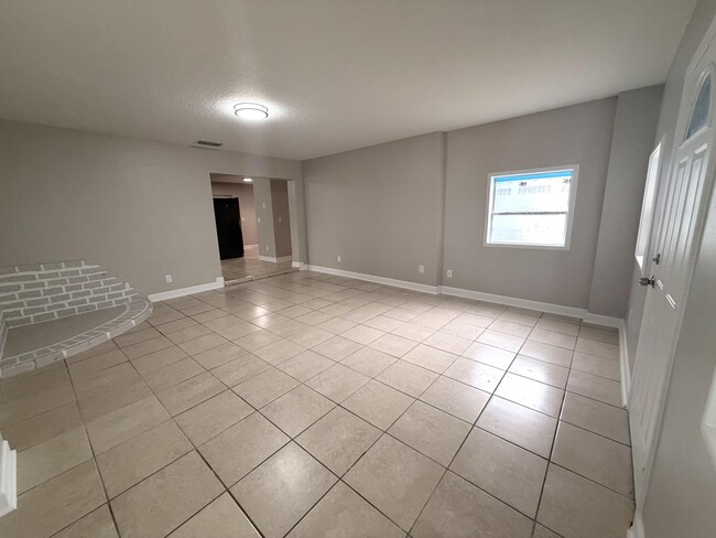 407 N 29th St in Fort Pierce, FL - Building Photo - Building Photo