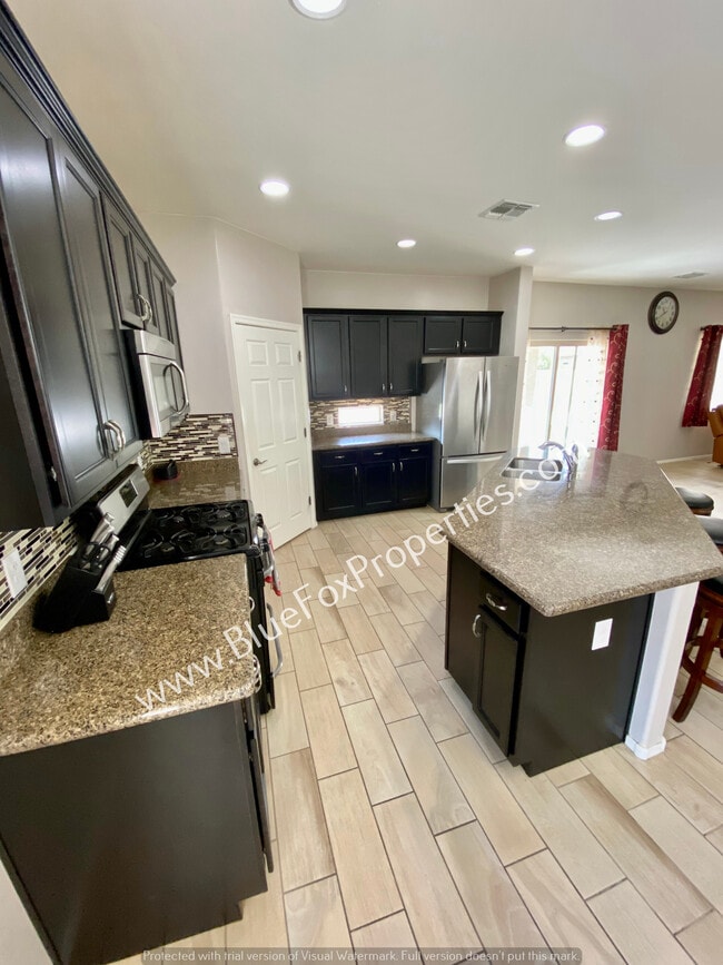 9009 W Rolling Springs Dr in Marana, AZ - Building Photo - Building Photo