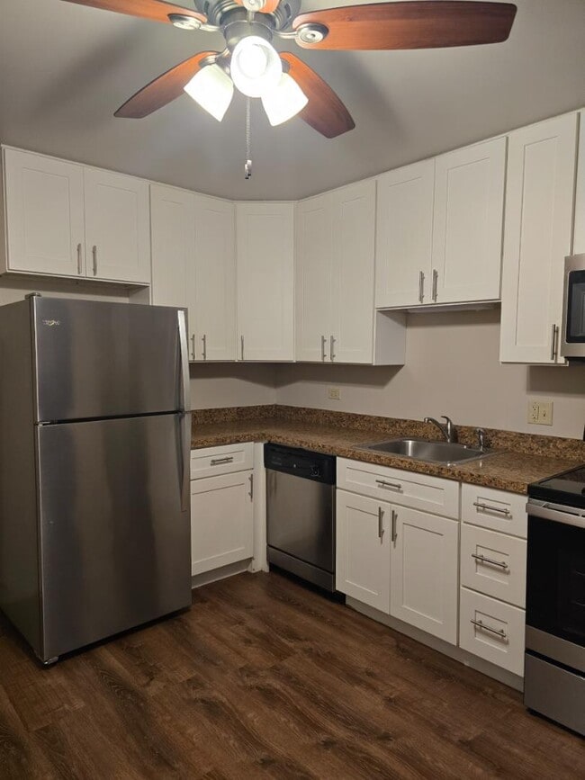 941 N River Dr in Kankakee, IL - Building Photo - Building Photo