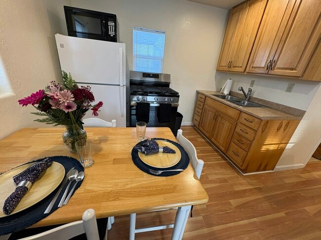 181 San Pablo Ct in Marina, CA - Building Photo - Building Photo