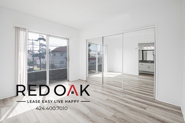 property at 5119 Fountain Ave