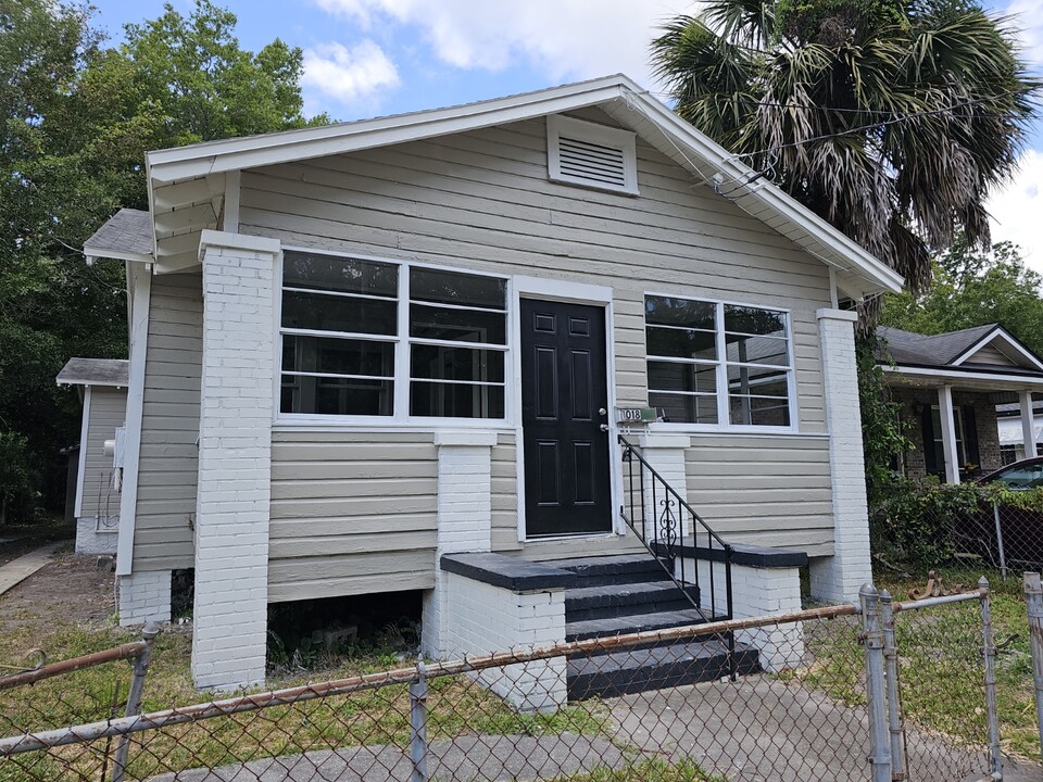 1018 Tyler St in Jacksonville, FL - Building Photo