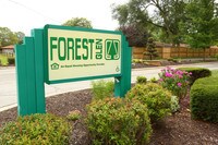 Building Photo - Forest Glen Apartments in Midland, Michigan