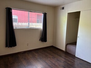 6308-6312 Porterfield Ct in Stockton, CA - Building Photo - Building Photo