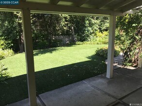 553 Miner Rd in Orinda, CA - Building Photo - Building Photo