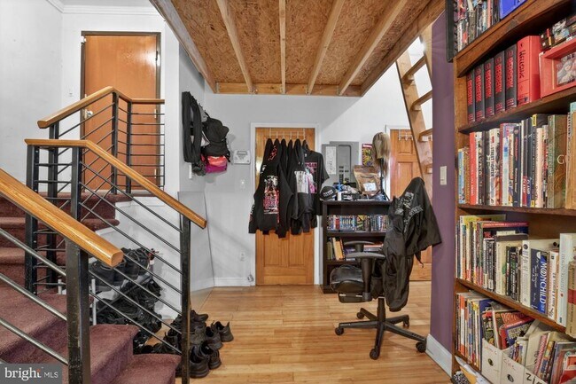 2026 Ridge Ave in Philadelphia, PA - Building Photo - Building Photo