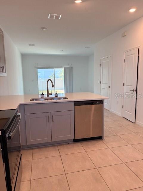 2096 Viewfinder St in Kissimmee, FL - Building Photo - Building Photo