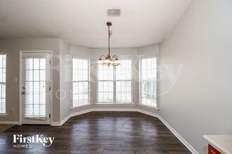 2726 Long Shadow Ln in Memphis, TN - Building Photo - Building Photo
