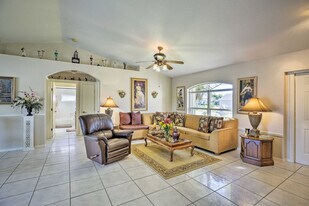 421 SE 4th Pl, Unit SI ID1545723P in Cape Coral, FL - Building Photo