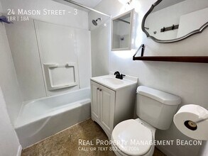 24 Mason St in Lebanon, NH - Building Photo - Building Photo