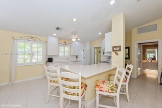 8163 Montserrat Pl in Wellington, FL - Foto de edificio - Building Photo