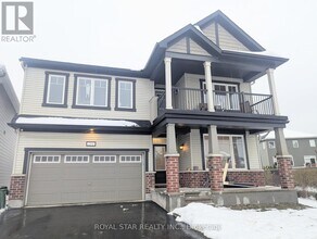 284 Ponderosa St in Ottawa, ON - Building Photo - Building Photo