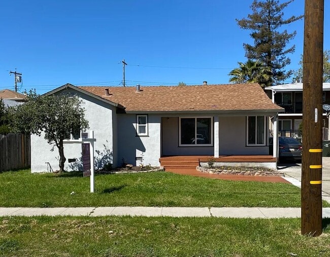 property at 771 Dixieanne Ave