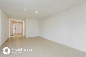 1668 Gopher Tree St in Mascotte, FL - Building Photo - Building Photo