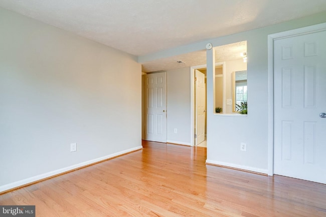 8385 Brockham Dr in Alexandria, VA - Building Photo - Building Photo