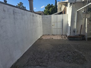 504 Cincinnati Ave in El Paso, TX - Foto de edificio - Building Photo