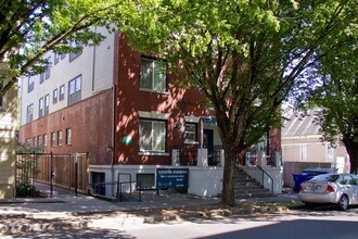 Vancouver Ave in Portland, OR - Foto de edificio - Interior Photo