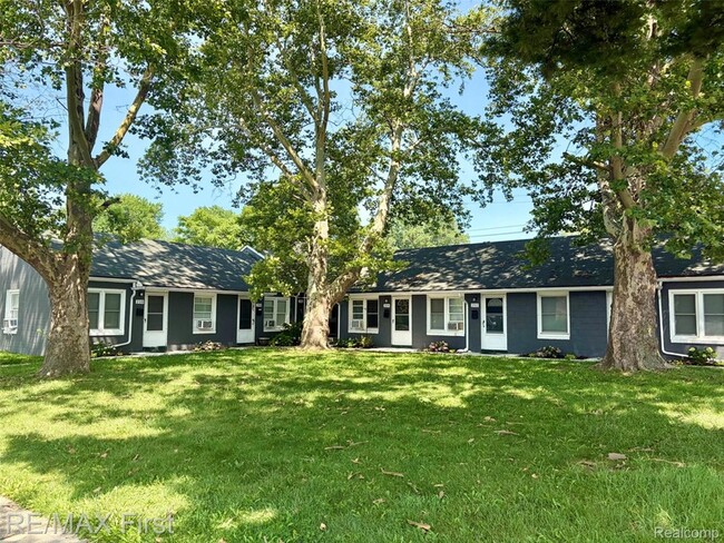 property at 206 Josephine Ave