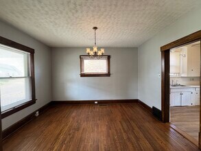 2550 Fletcher Ave NE in Canton, OH - Building Photo - Building Photo