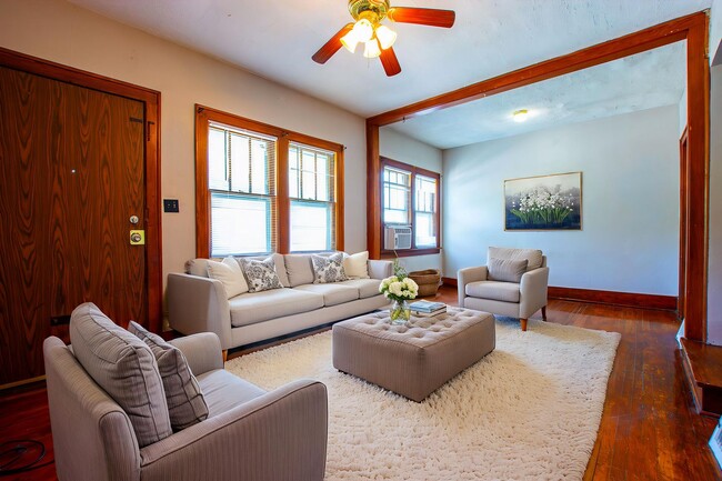 property at 2202 Wirt St