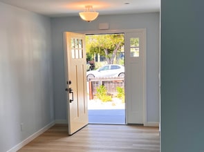 328 Jordan Ave in Ventura, CA - Building Photo - Building Photo