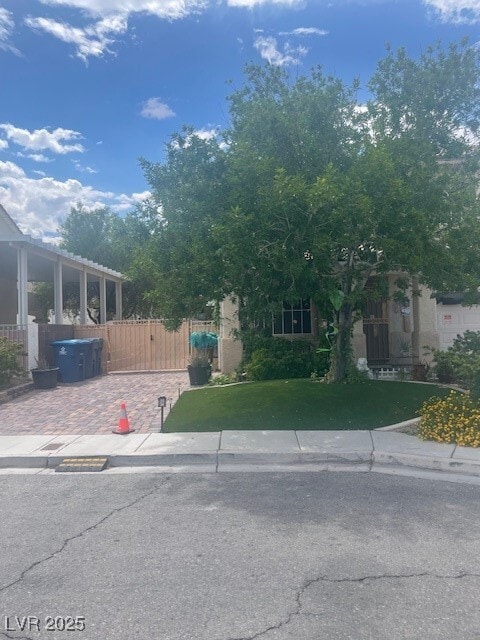 5937 Lost Valley St in Las Vegas, NV - Building Photo - Building Photo
