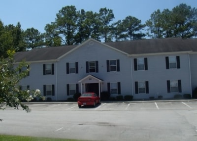 The Pines at Lake Road in Havelock, NC - Foto de edificio