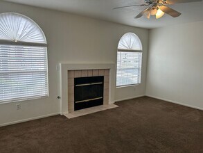 10103 Tumbling Tree St in Las Vegas, NV - Building Photo - Building Photo