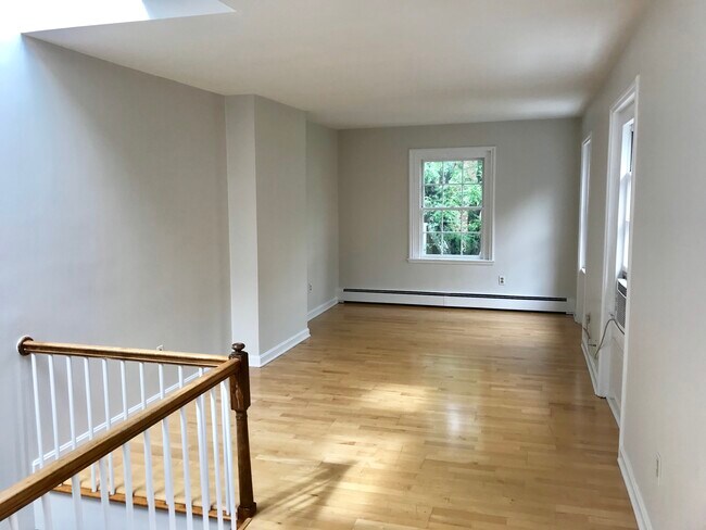 10 Church St, Unit PH