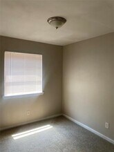 6430 Cinnamon Oaks Dr in Dallas, TX - Building Photo - Building Photo