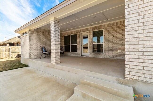2117 Mercer St in Nolanville, TX - Foto de edificio - Building Photo