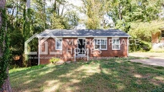 3516 Maryvale Dr in Decatur, GA - Building Photo