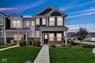 3516 Thomas Jefferson St in Carmel, IN - Building Photo