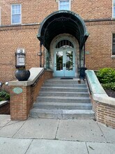 7416 Harwood Ave in Wauwatosa, WI - Building Photo - Building Photo