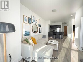 20-2820 Shore Breeze Dr in Toronto, ON - Building Photo - Building Photo