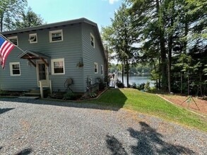 442 Jobs Creek Rd in Sunapee, NH - Building Photo - Building Photo