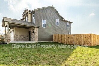 321 Blue Springs Pass in Kyle, TX - Building Photo - Building Photo