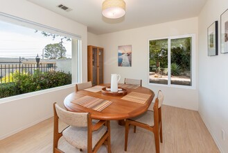 407 Vista De La Playa Ln in Santa Barbara, CA - Building Photo - Building Photo