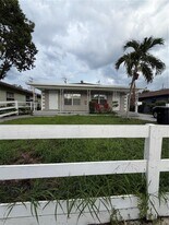 706 S F St in Lake Worth Beach, FL - Building Photo