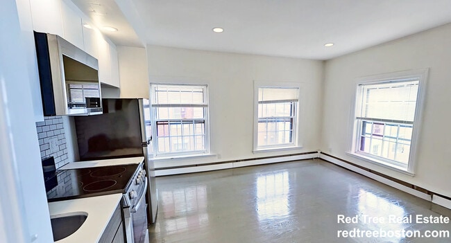 24 Joy St, Unit 5 in Boston, MA - Foto de edificio - Building Photo