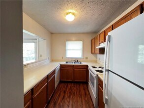 1031 Ancestry Dr in Fayetteville, NC - Building Photo - Building Photo