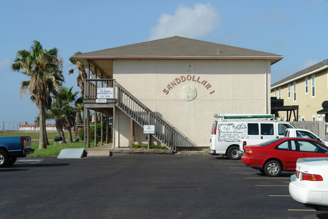 Sand Dollar I in Corpus Christi, TX - Building Photo