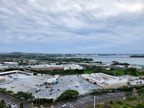 98-099-99 Uao Pl in Aiea, HI - Foto de edificio - Building Photo