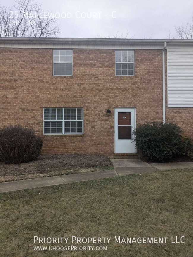 25 Maplewood Ct in Harrisonburg, VA - Building Photo - Building Photo