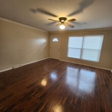 703 Ikes Rd in Taylors, SC - Building Photo - Building Photo