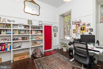 239 Race St in Philadelphia, PA - Building Photo - Building Photo