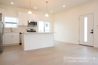 1513 S Hayworth Ave in Los Angeles, CA - Building Photo - Building Photo