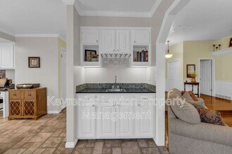 2335 Summerwood Dr in Layton, UT - Building Photo - Building Photo