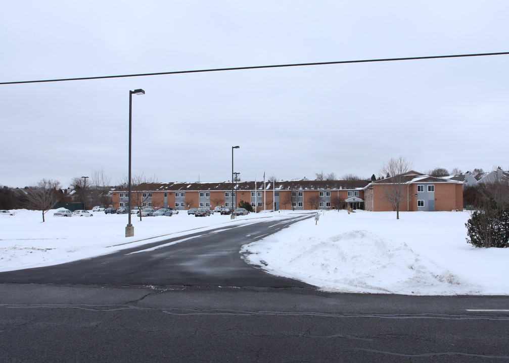 Ahepa Apartments 37 in Syracuse, NY - Foto de edificio